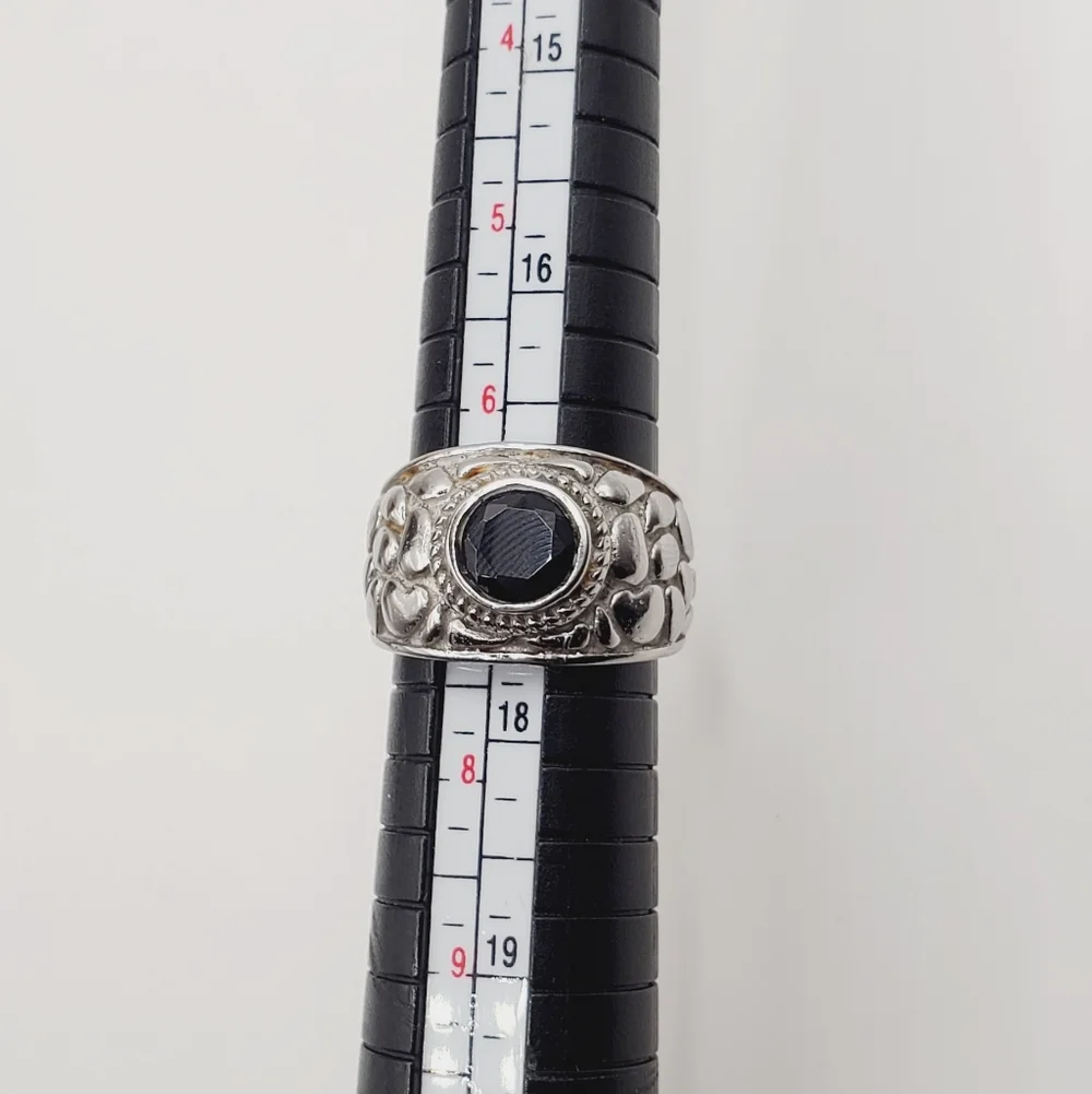 Onyx Ring